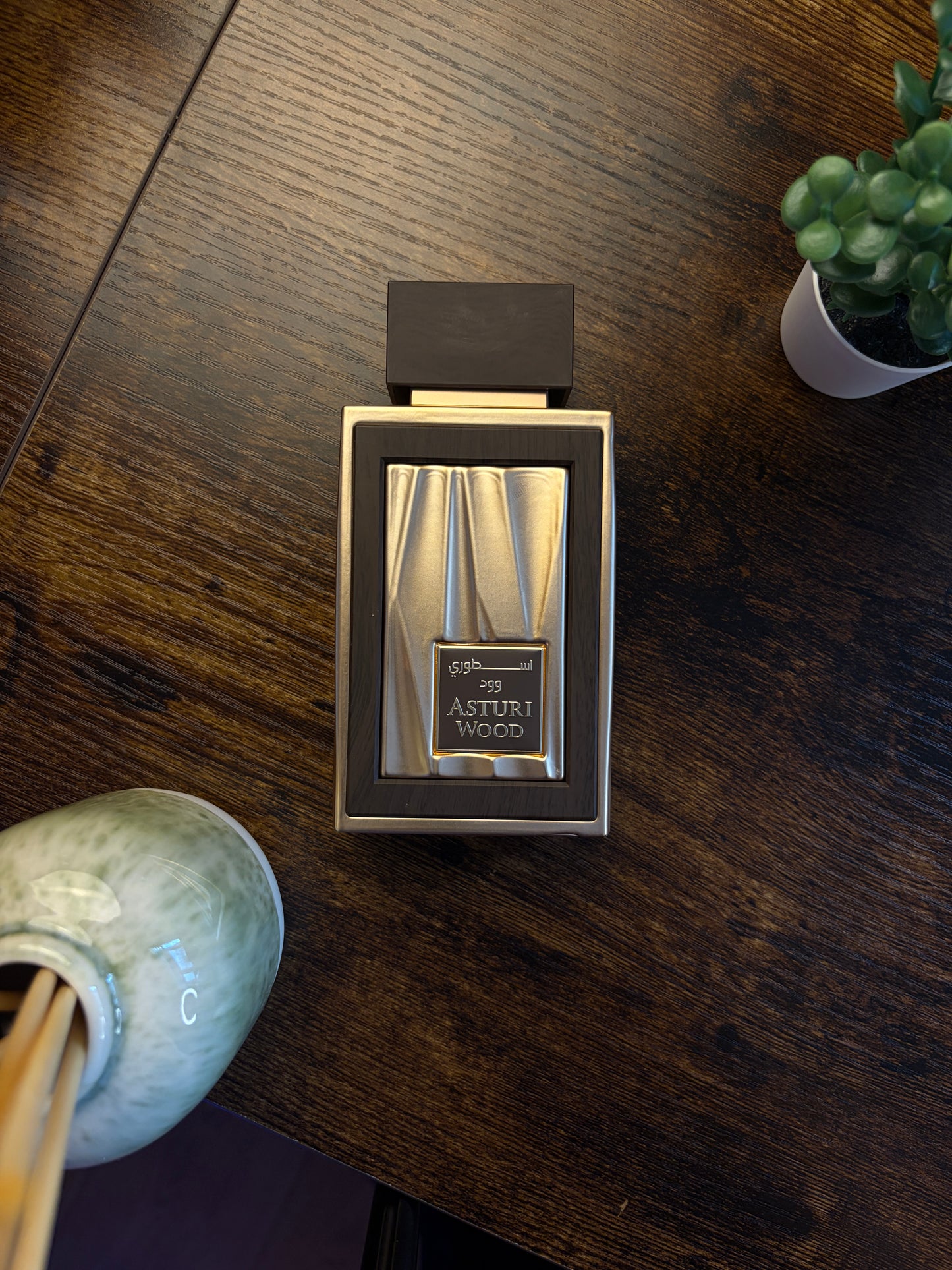 Le Bonheur - Asturi Wood (Sample)